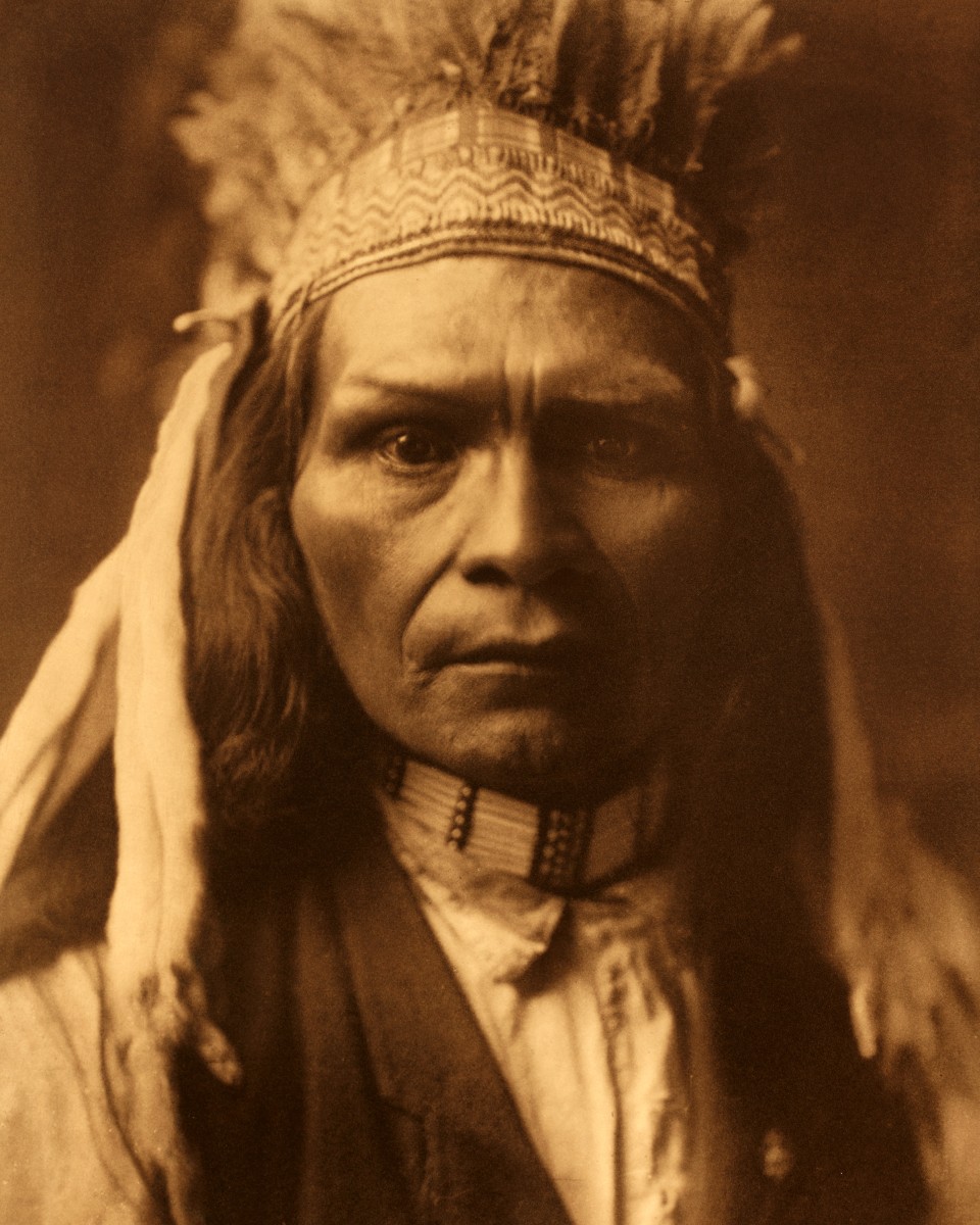 Nez Perce warrior | Edward Curtis Photos